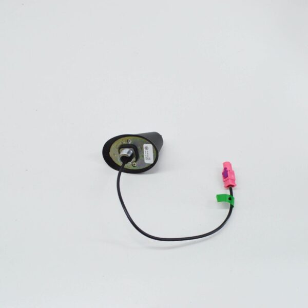 6R0035501B - NEW VOLKSWAGEN POLO 6R AERIAL ROOF ANTENNA BASE 6R0035501B ORIGINAL