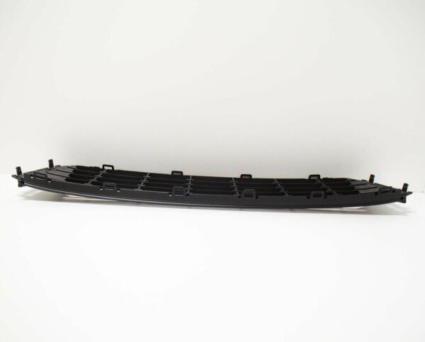 6R0853677E9B9 - NEW VOLKSWAGEN POLO 6R FRONT BUMPER LOWER GRILL 6R0853677E9B9 ORIGINAL