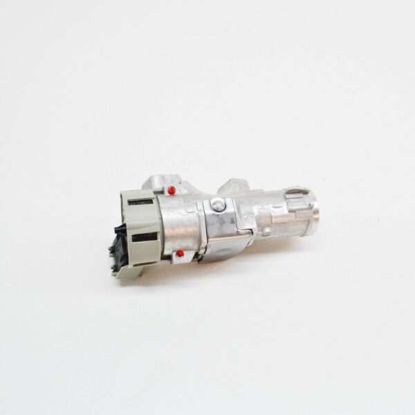 6R0905851K - NEW VW AMAROK FLATBED S1B STEERING LOCK IGNITION SWITCH 6R0905851K ORIGINAL