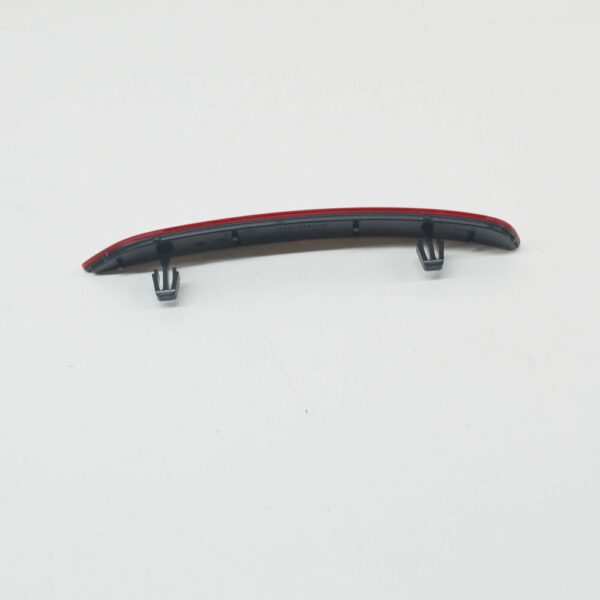 6R0945106D - NEW VW POLO 6R REAR LIGHT REFLECTOR RIGHT 6R0945106D