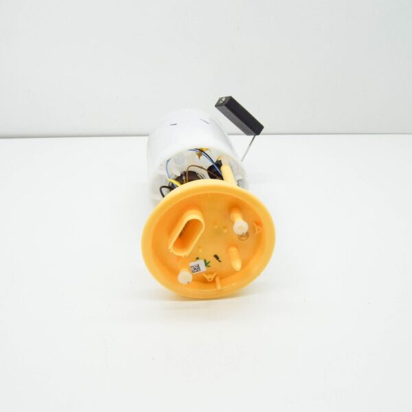 6RF919050K - NEW VW AMEO FUEL DELIVERY UNIT AND GAUGE SENDER AND FILTER 6RF919050K ORIGINAL