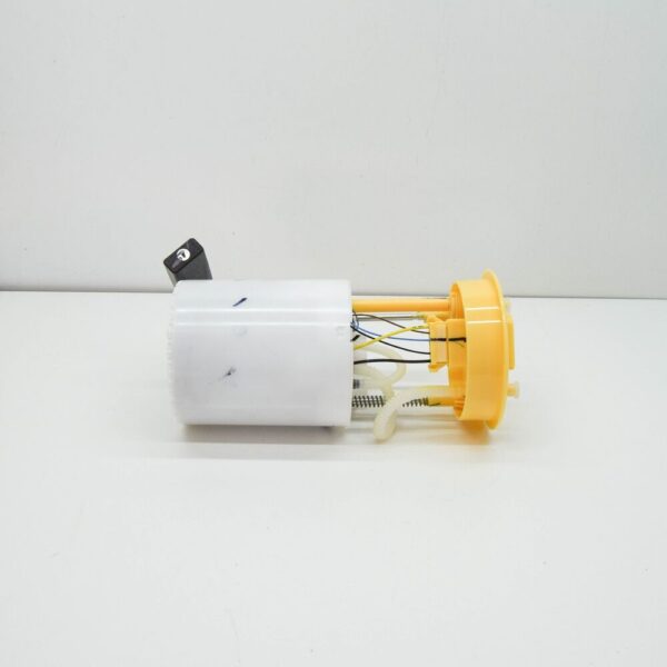 6RF919050K - NEW VW AMEO FUEL DELIVERY UNIT AND GAUGE SENDER AND FILTER 6RF919050K ORIGINAL