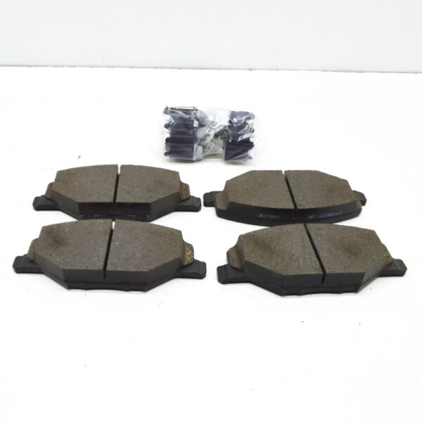 6RU698151B - NEW VOLKSWAGEN POLO 6R FRONT BRAKE PADS SET 6RU698151B ORIGINAL