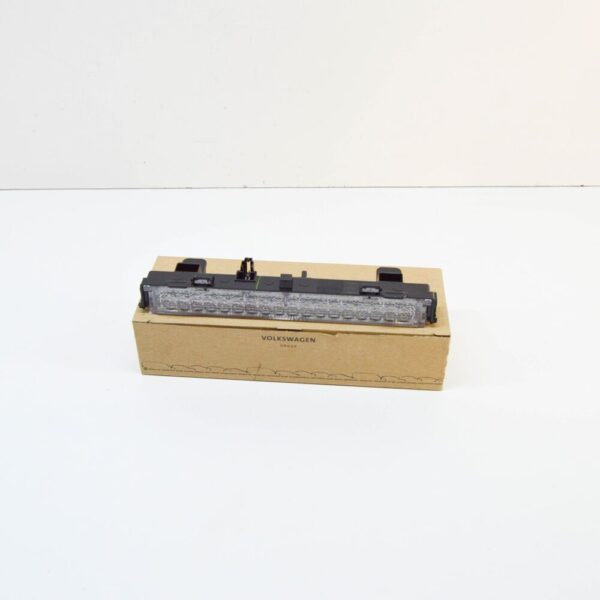 6RU945087B - NEW VOLKSWAGEN JETTA A6 THIRD 3RD BRAKE STOP LIGHT 6RU945087B