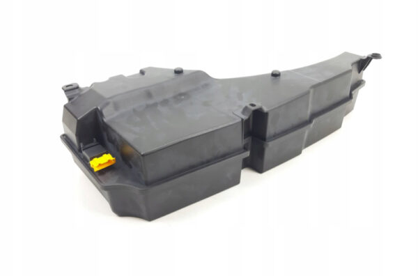 760035621A - NEW VOLKSWAGEN TOUAREG CR MK3 REAR SUBWOOFER 760035621A ORIGINAL