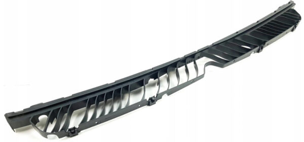 760807863 - NEW VW TOUAREG CR MK3 REAR BUMPER CENTRE SECURING STRIP 760807863 ORIGINAL