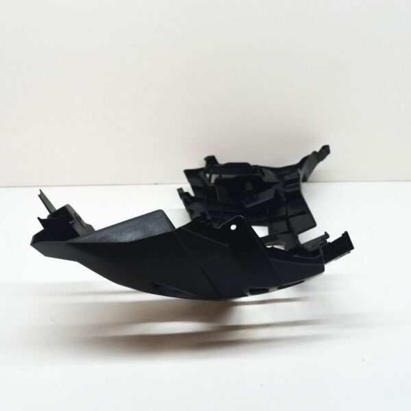760807884A - NEW VOLKSWAGEN TOUAREG CR FRONT RIGHT BUMPER SUPPORT BRACKET 760807884A ORIGINAL