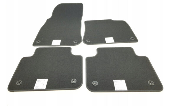 761863011APGL - NEW VW TOUAREG CR MK3 FLOOR MAT SET LHD 761863011APGL ORIGINAL
