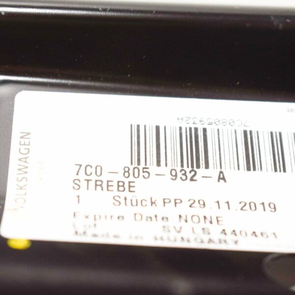 7C0805932A - NEW VOLKSWAGEN CRAFTER MK2 HEADLIGHT RIGHT BRACKET 7C0805932A 2018