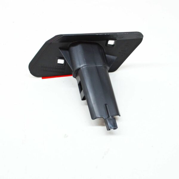 7C0807942 - NEW VW CRAFTER SY FRONT RIGHT HEADLIGHT WASHER COVER BRACKET 7C0807942 ORIGINAL
