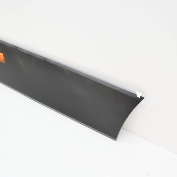 7C0854940E9B9 - VW CRAFTER flatbed SZ lower door trim front right 7C0854940E9B9 original