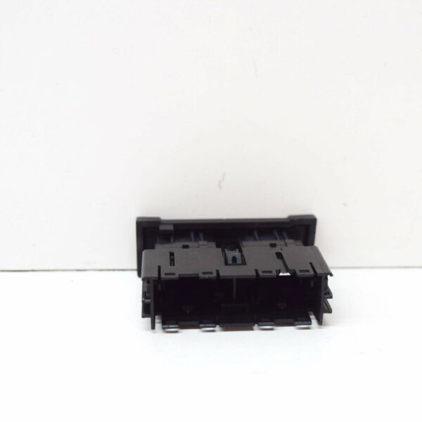 7C0927211G1QB - NEW VW CRAFTER SZ MK2 DASHBOARD SWITCH DUMMY COVER 7C0927211G1QB ORIGINAL