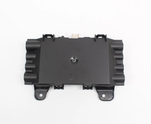 7C0937517AA - NEW VW CRAFTER FLAT BED SZ POWER DISTRIBUTOR FUSE BOX 7C0937517AA ORIGINAL