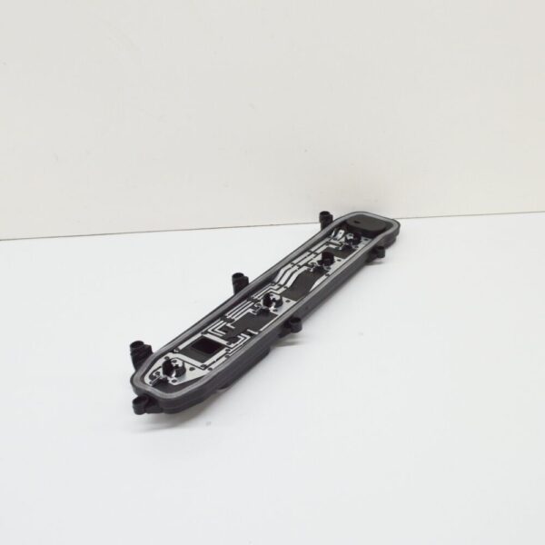 7C0945257A - NEW VW CRAFTER FLATBED SZ REAR LEFT BULB CARRIER HOLDER 7C0945257A