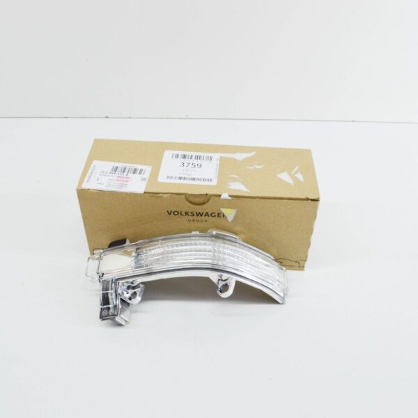 7C2949101B - NEW VW CRAFTER SZ FRONT LEFT DOOR MIRROR TURN INDICATOR RHD 7C2949101B ORIGINAL