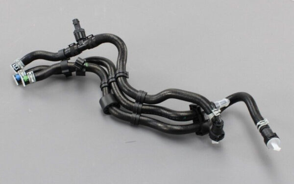 7E0130307R - NEW VOLKSWAGEN TRANSPORTER T6 FUEL RETURN HOSE SET 7E0130307R