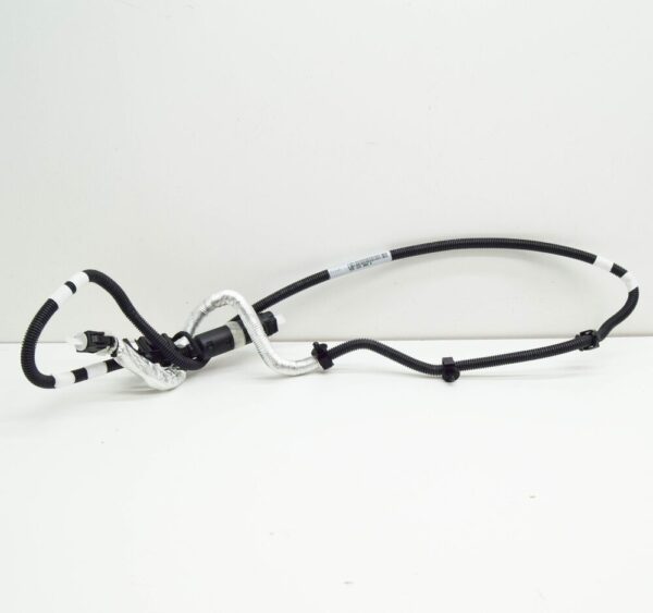 7E0131983G - VW TRANSPORTER VI T6 Reduction Agent Supply Line 7E0131983G NEW GENUINE