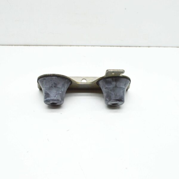 7E0253144J - NEW VW V T5 FLATBED 7JD, 7JE, FRONT EXHAUST RUBBER MOUNT 7E0253144J ORIGINAL