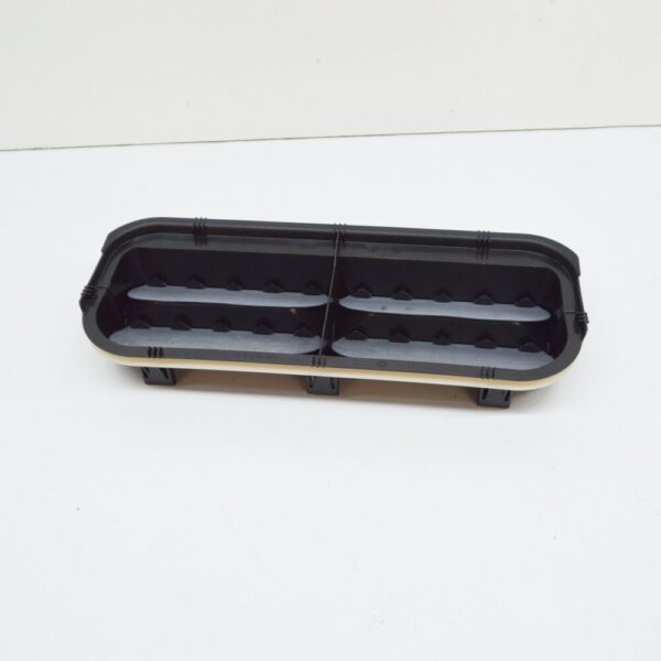 7E0819181 - Volkswagen Amarok Rear Body Ventilation Grille Trim 7LA819181 NEW GENUINE
