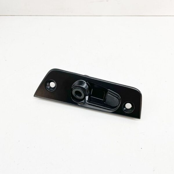 7E0843638B - VW TRANSPORTER T6 Right Sliding Door Upper Catch Plate 7E0843638B NEW GENUINE