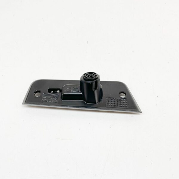 7E0843638B - VW TRANSPORTER T6 Right Sliding Door Upper Catch Plate 7E0843638B NEW GENUINE