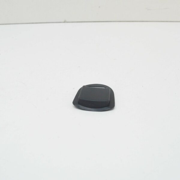 7E0843714 - NEW VOLSKCAR TRANSPORTER T6 SLIDING DOOR HANDLE PAD 7E0843714 ORIGINAL