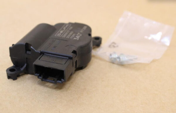 7E0907511A - NEW VW TRANSPORTER VI T6 AIR CON ADJUSTER UNIT SERVOMOTOR 7E0907511A ORIGINAL