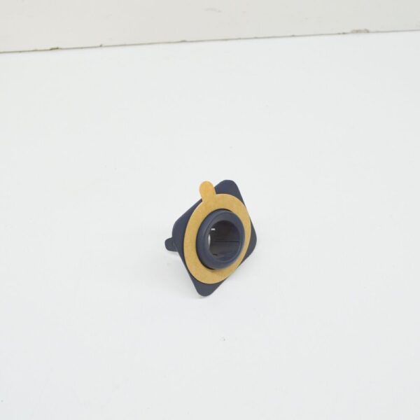 7E0919491AGRU - VW V T5 7JD, 7JE, rear inner Parktronic sensor holder 7E0919491AGRU, NEW
