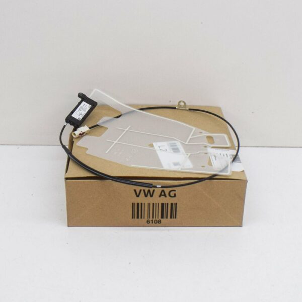 7H0035532 - NEW VW TRANSPORTER T5 AERIAL MODULE 'AM/FM1' 7H0035532