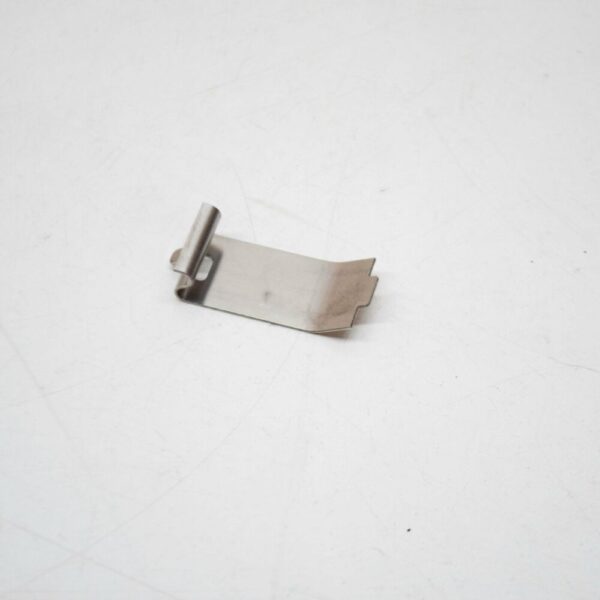 7H0809932 - NEW VW TRANSPORTER T5 FUEL FILLER FLAP LEAF SPRING 7H0809932 ORIGINAL
