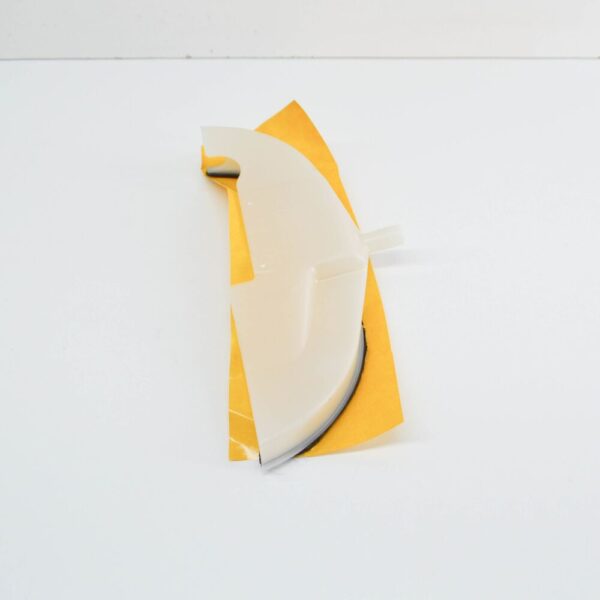 7H0843354 - NEW VW TRANSPORTER T5 SLIDING DOOR RIGHT LOCK WATER DEFLECTOR 7H0843354 ORIGINAL