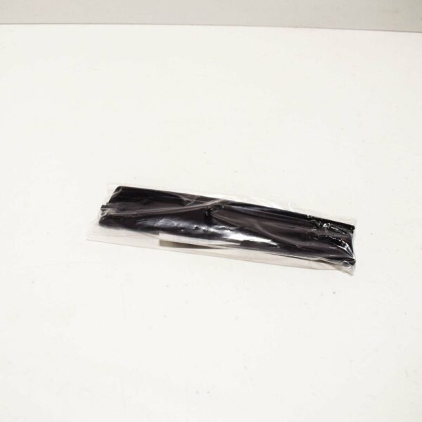 7H0847773 - NEW VOLKSWAGEN TRANSPORTER T5 SIDE WINDOW DOOR TRIM COVER 7H0847773 ORIGINAL