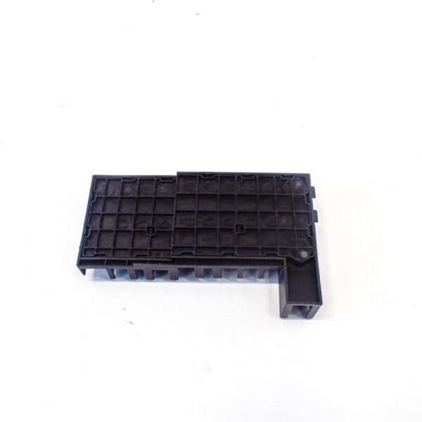 7H0937550A - VOLKSWAGEN TRANSPORTER T5 fuse box 7H0937550A 2012 NEW REAL