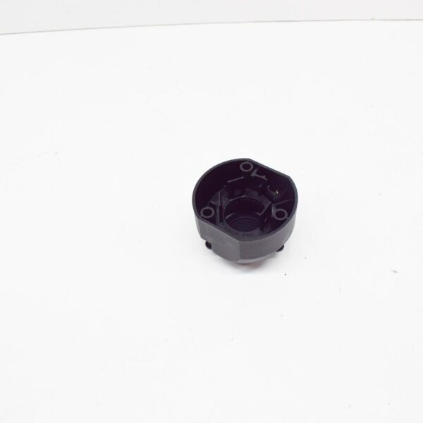 7H0945505A - NEW VW TRANSPORTER T5 TRAILER COUPLING SOCKET HOUSING 7H0945505A
