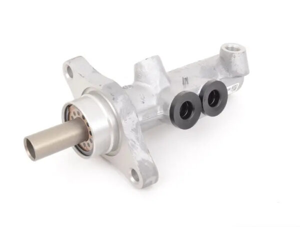 7L0611019E - NEW VW TOUAREG 7L BRAKE MASTER CYLINDER 7L0611019E ORIGINAL