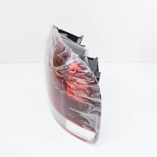 7L6945096S - NEW VOLKSWAGEN TOUAREG 7L REAR RIGHT TAILLIGHT 7L6945096S ORIGINAL