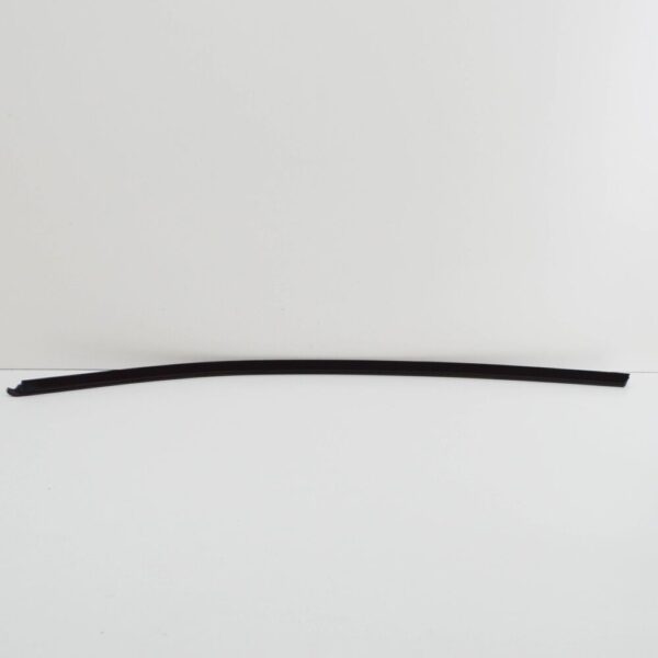 7LA837703A - NEW VW TRANSPORTER T6 FRONT LEFT DOOR WINDOW OUTER SEAL 7LA837703A ORIGINAL