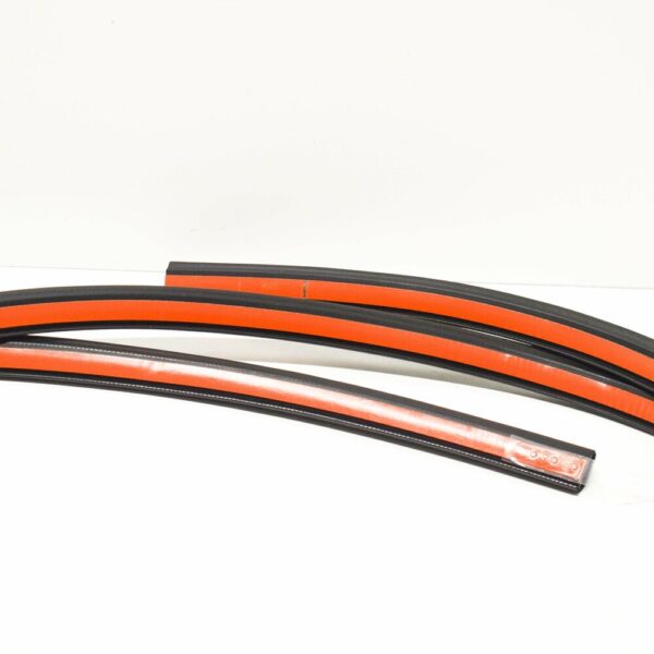 7LA837762 - NEW VOLKSWAGEN TRANSPORTER T5 RIGHT UPPER DOOR SEAL 7E0837762G ORIGINAL