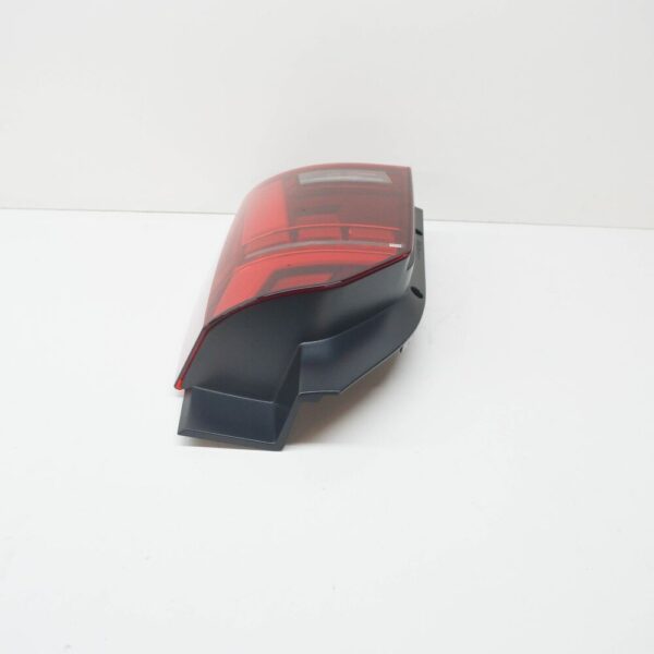 7LA945208A - VW MULTIVAN TRANSPORTER Rear Right Taillight 7LA945208C NEW GENUINE