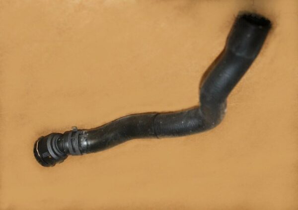 7N0122073AB - NEW VW SEAT SHARAN COOLANT HOSE WITH QUICK CLUTCH 7N0122073AB