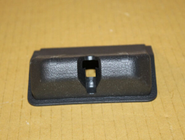 7N0827520B9B9 - VW Sharan 7N flap lock cover cap 7N0827520B9B9, original part