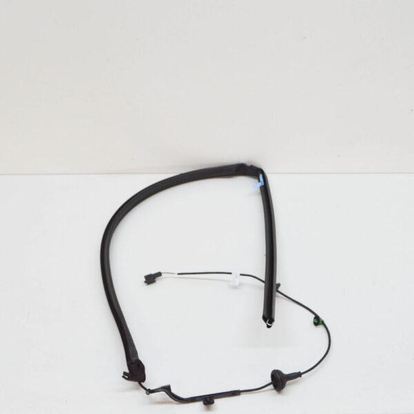 7N0839718AD - NEW VW SHARAN 7N RIGHT SLIDING DOOR SEAL 7N0839718AD