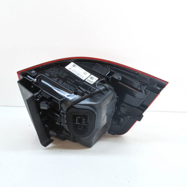 7N0945208 - NEW VW SHARAN 7N REAR RIGHT TAILLIGHT LAMP 7N0945208 ORIGINAL