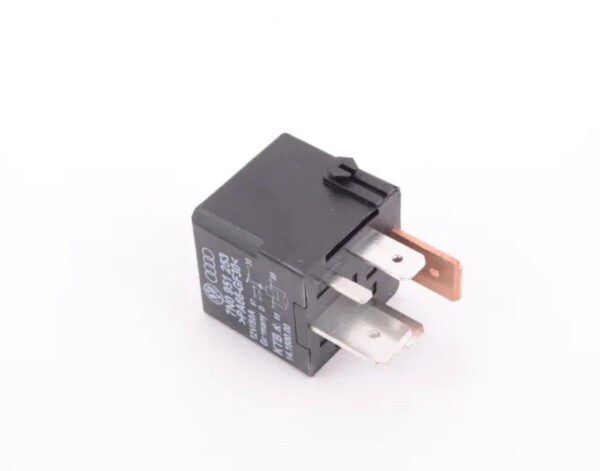 7N0951253 - NEW VOLKSWAGEN BEETLE A5 507 RELAY 7N0951253 ORIGINAL