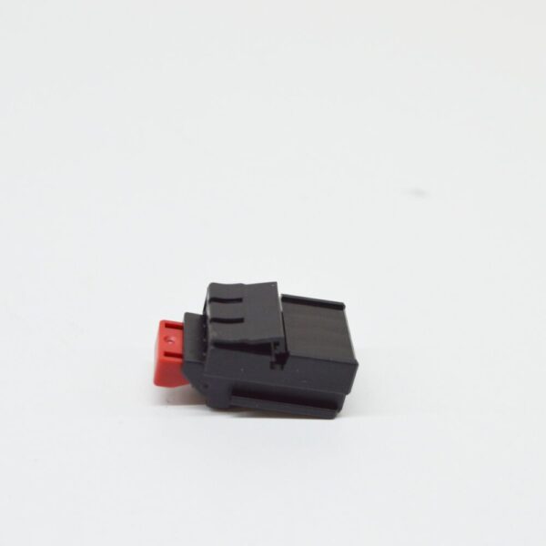 7N0972704 - NEW VW GOLF MK7 4-PIN FLAT CONTACT HOUSING WITH CONTACT LOCK 7N0972704