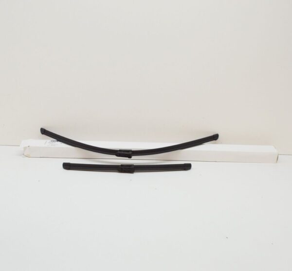 7N1998002 - NEW VW SHARAN 7N FRONT WINDSCREEN WIPER BLADE SET 7N1998002 LHD