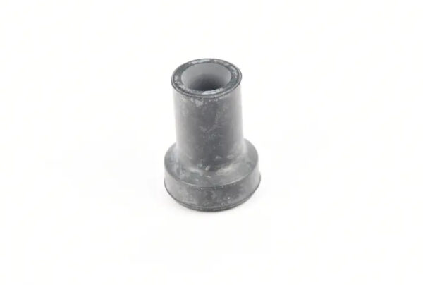 7P0121099 - NEW VW TOUAREG 7P MK2 COOLING SYSTEM BUNGS 7P0121099 ORIGINAL