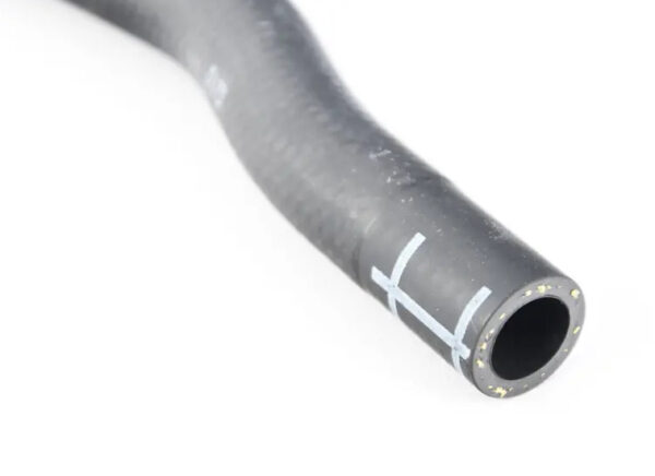 7P0121157A - NEW VW TOUAREG 7P ENGINE COOLANT HOSE 7P0121157A ORIGINAL