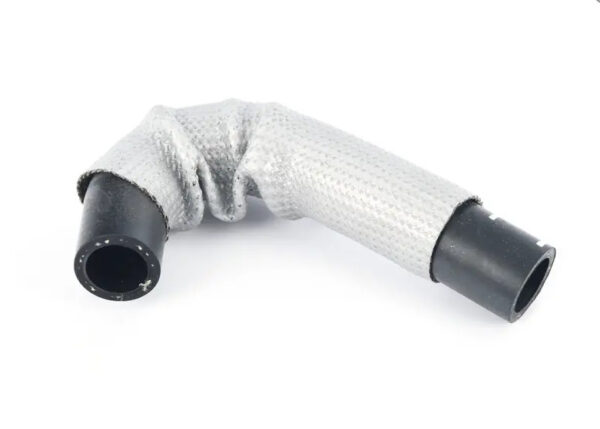 7P0121157E - NEW VW TOUAREG 7P DRIVE MOTOR INVERTER COOLANT HOSE 7P0121157E ORIGINAL