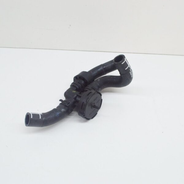 7P0122073B - NEW VOLKSWAGEN TOUAREG 7P MK2 COOLANT HOSE WITH VALVE 7P0122073B ORIGINAL